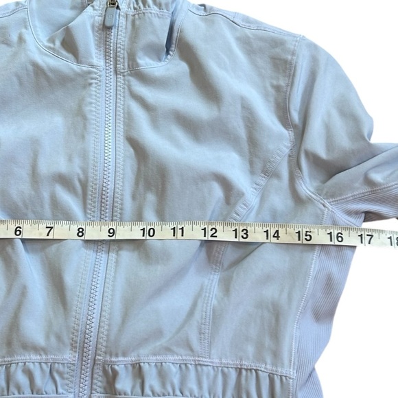 Lululemon Round Trip Jacket- Sweat Wicking Lightweight Athletic Jacket- Size 10 - Picture 13 of 14